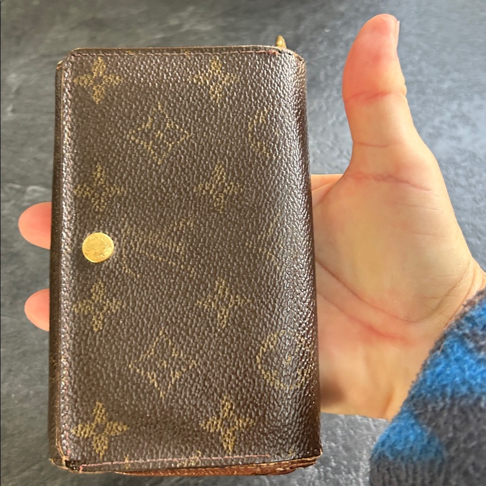 🟤Louis Vuitton Trifold Brown Monogram Wallet🟤 - Picture 11 of 11